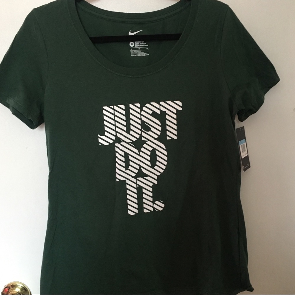 *NEW* The Nike Tee,